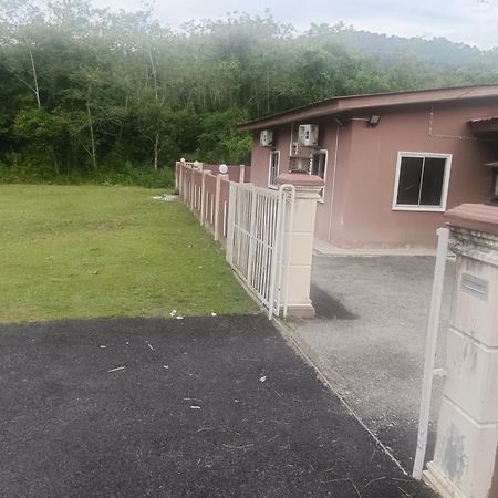 Aliza Scawa Homestay Kuala Pilah Extérieur photo